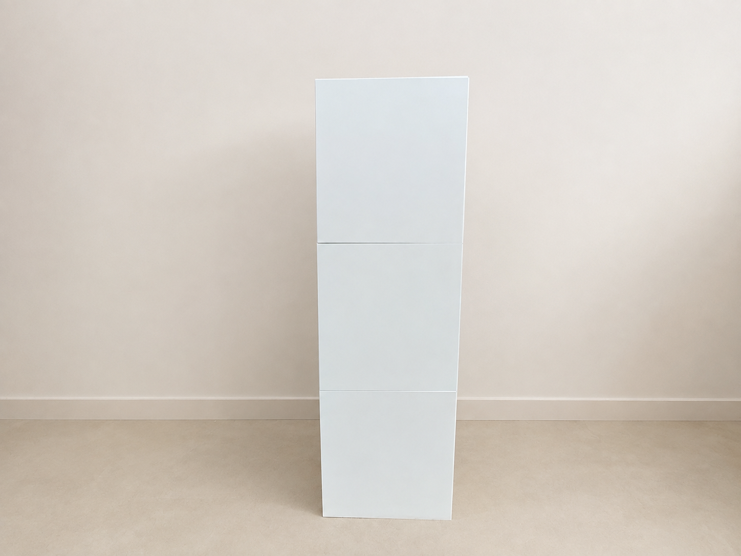 Tall 3-door cabinet, white