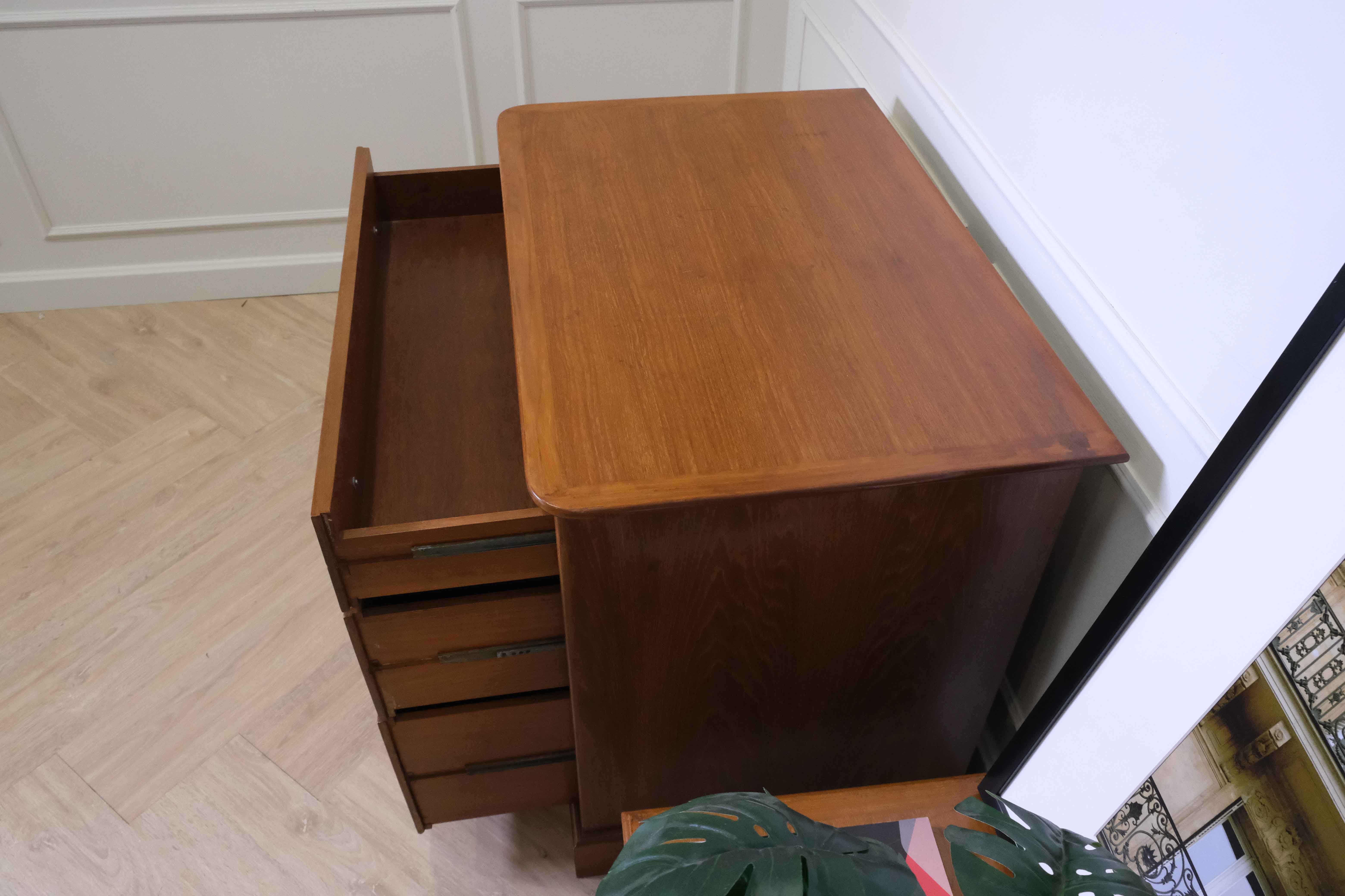 ตู้โครงไม้สัก 3 ลิ้นชัก โต๊ะวางทีวีโครงไม้สัก 3 ลิ้นชัก (2)