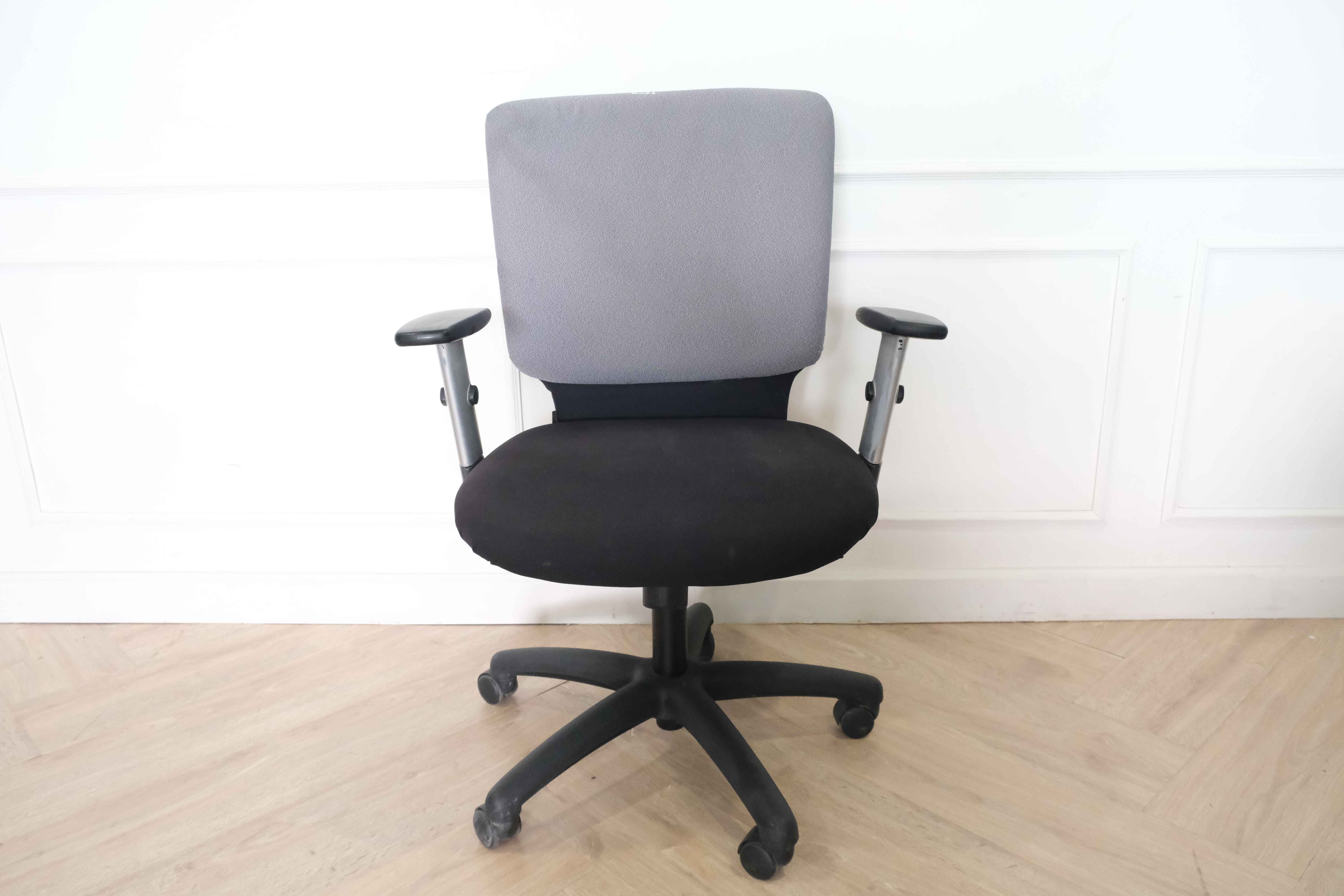 เก้าอี้สำนักงาน เบาะผ้า ดำ-เทา perfect (1)