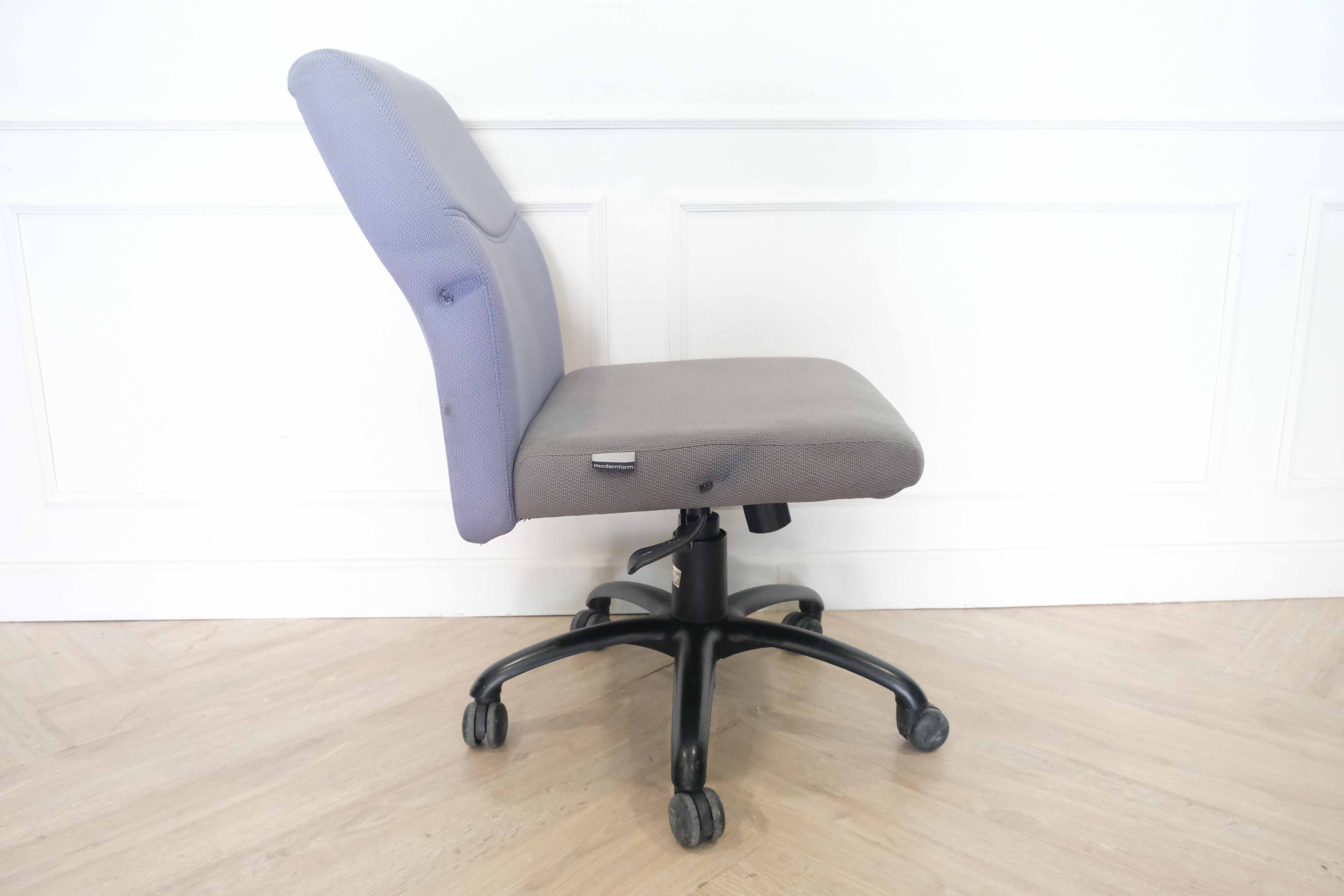 เก้าอี้สำนักงาน เบาะผ้า modernform (1)