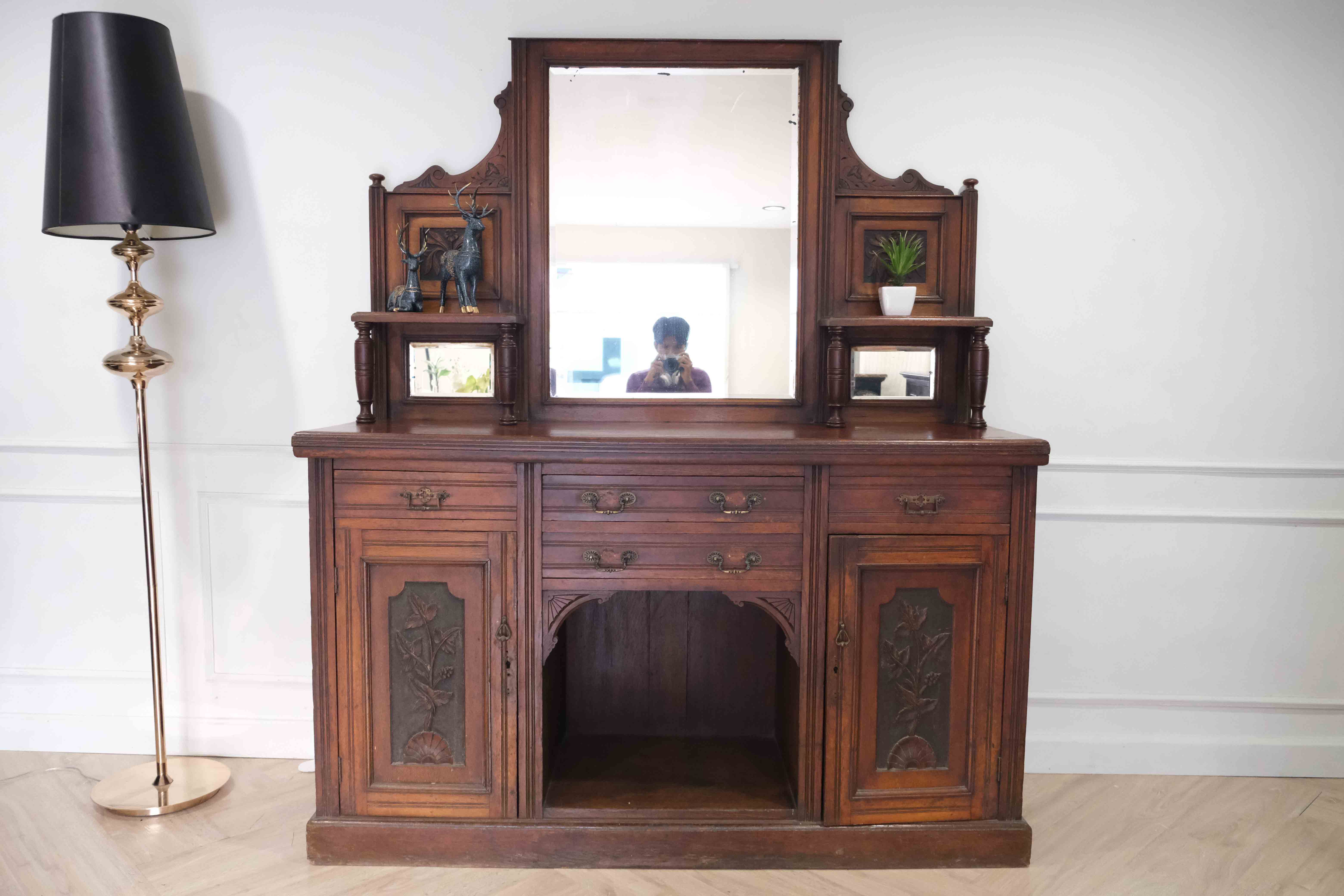 红木柜，带镜子，2门，4抽屉，欧洲进口。