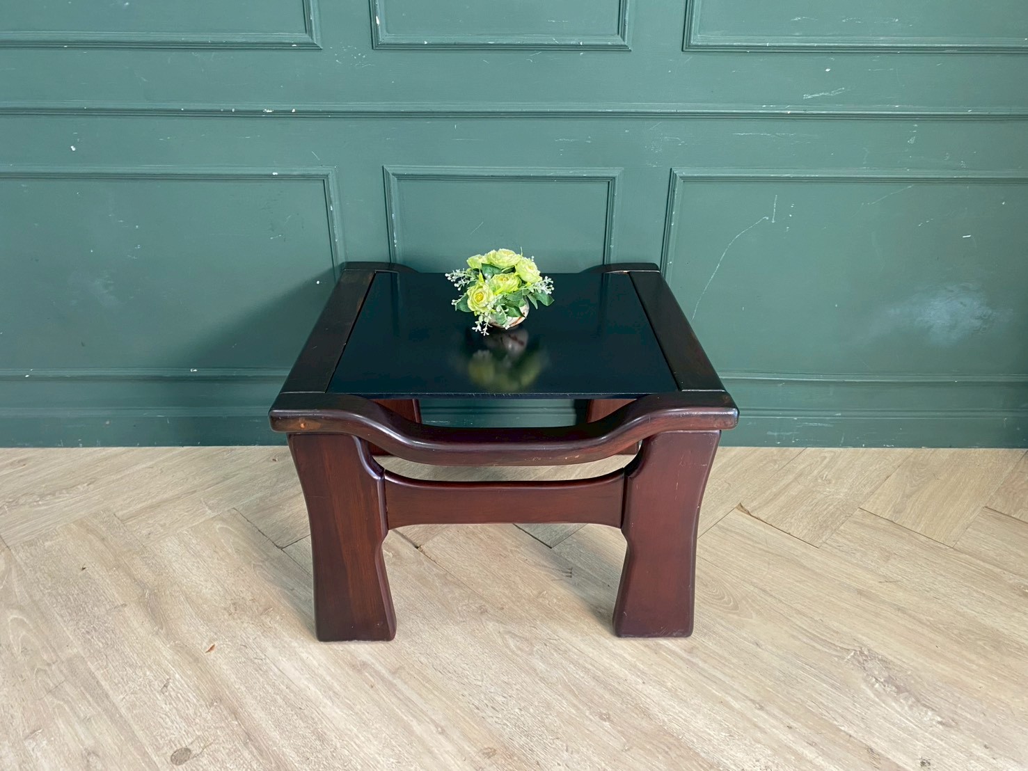 โต๊ะกลางไม้ ท็อปกระจก สีเทาทึบ (1)