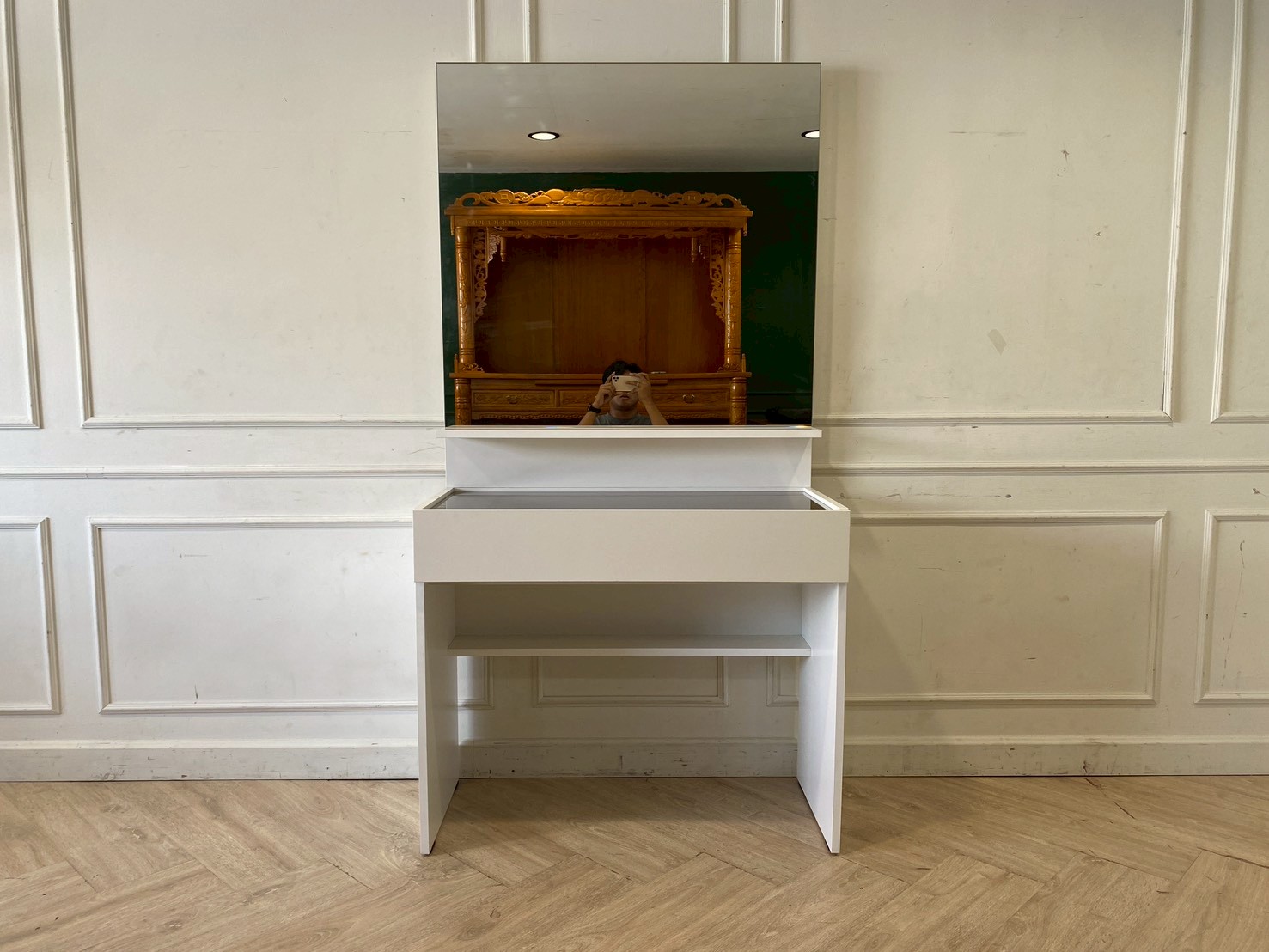 โต๊ะเครื่องแป้ง IKEA สีขาว สไตล์โมเดิร์น (1)