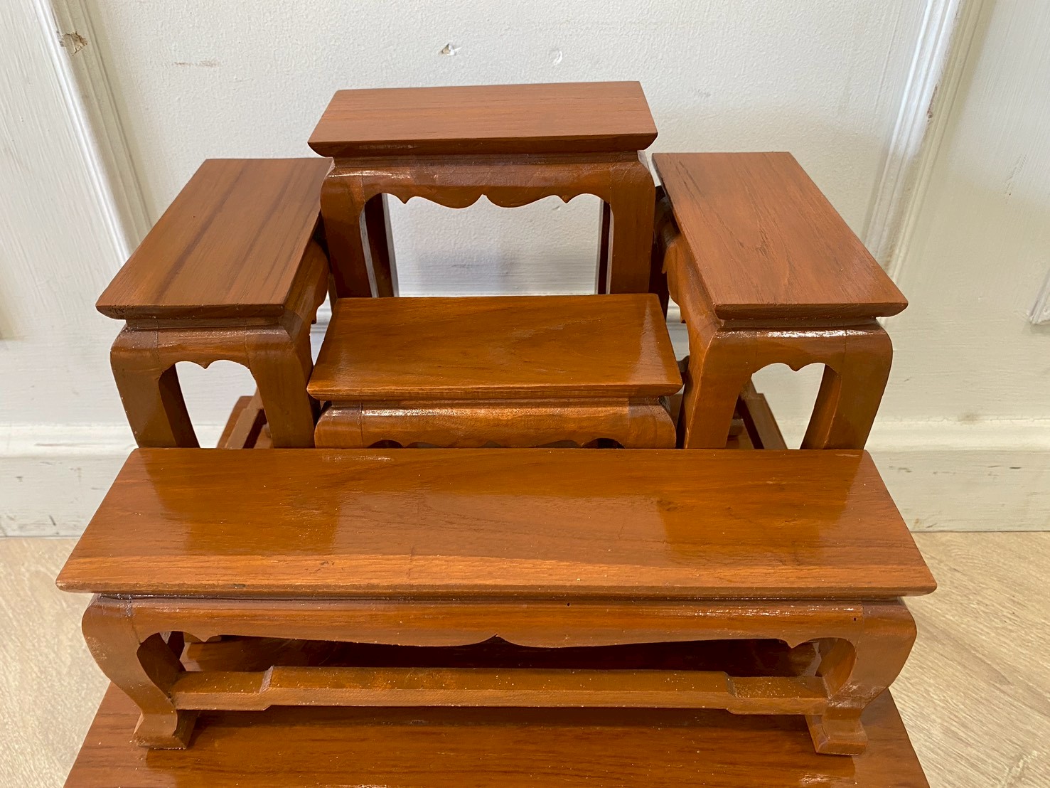 Altar Table Set (5 pieces)