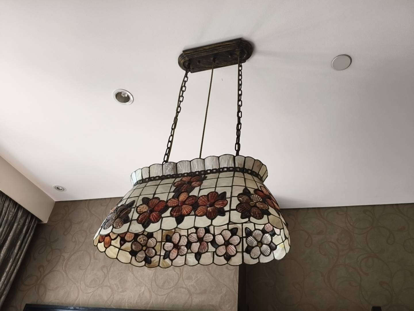Chandelier, ceiling hanging