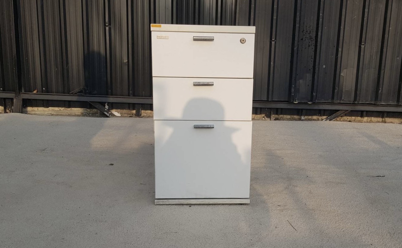 Moflex品牌白色三抽屉移动柜