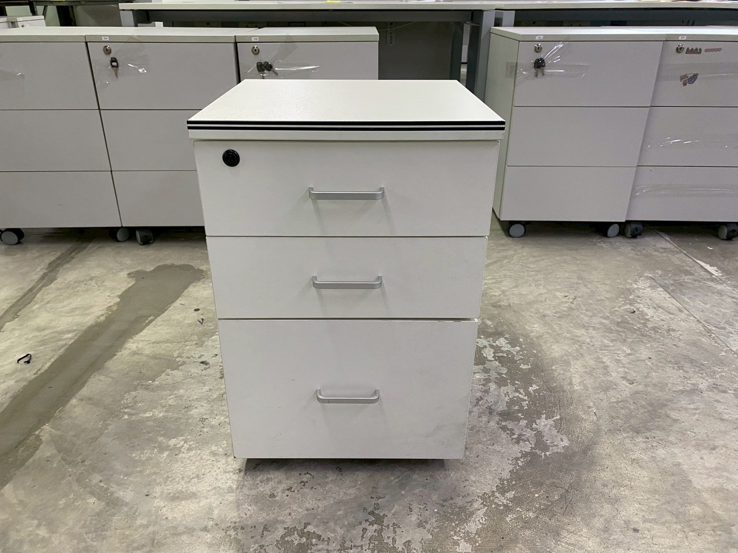 ตู้โมบาย 3 ลิ้นชัก สีขาว (5)