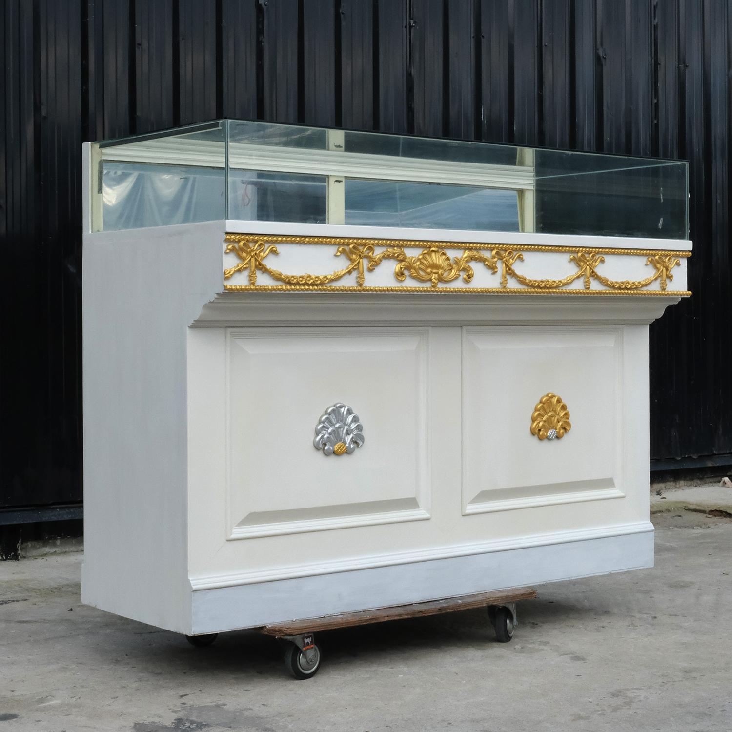 ตู้จิวเวอรี่ ตู้ขายเครื่องประดับ ตู้เพชร ตู้โชว์สินค้า ตู้สี่เหลี่ยม สีขาวทอง (5)