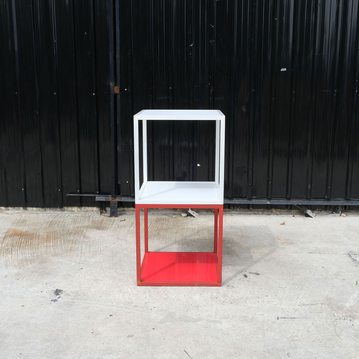 ชั้นวางสินค้าแบบโล่ง 2 ชั้น  โครงเหล็ก สีขาว-แดง (2)