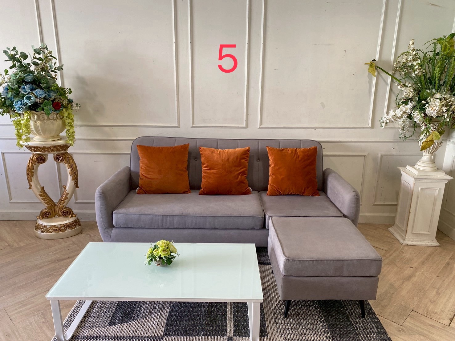 3-seater sofa set with button-tufted backrest + ottoman, fabric upholstery, steel legs, grey color._R6C17O0KBE