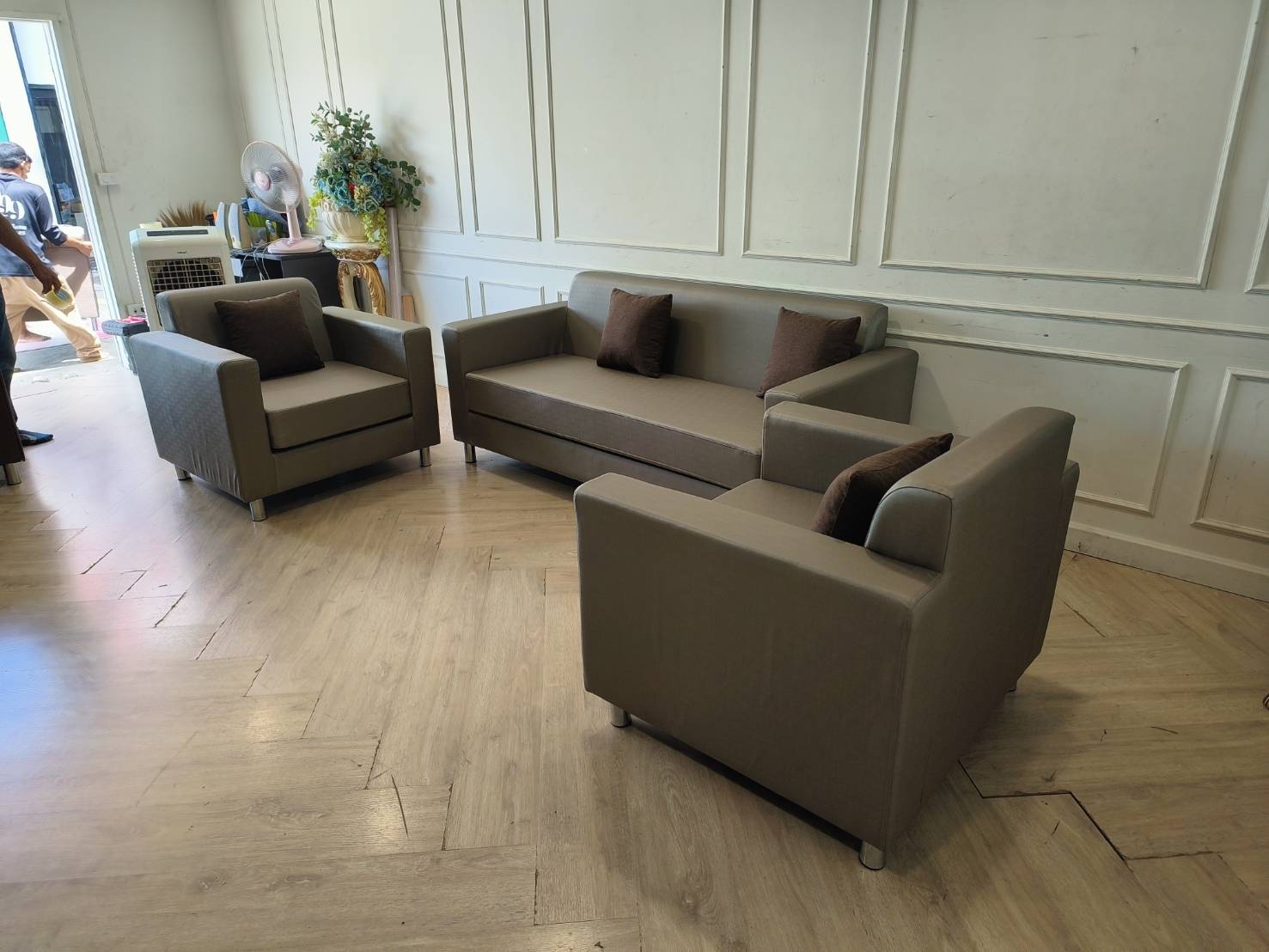 Minimal Modern Sofa Set (3+1+1) – Grey