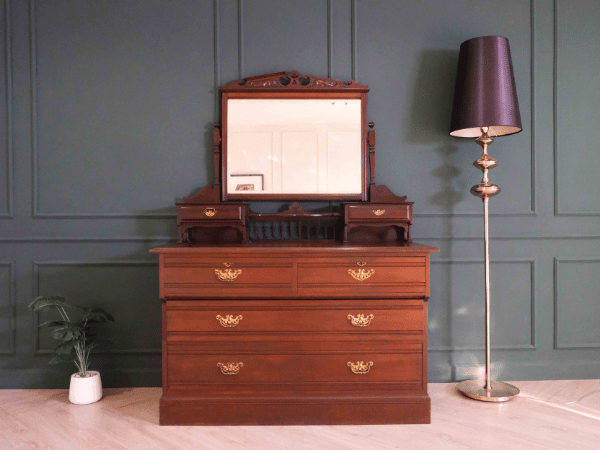 โต๊ะเครื่องแป้ง 6 ลิ้นชัก ตู้เครื่องแป้ง นำเข้าจากยุโรป (1)