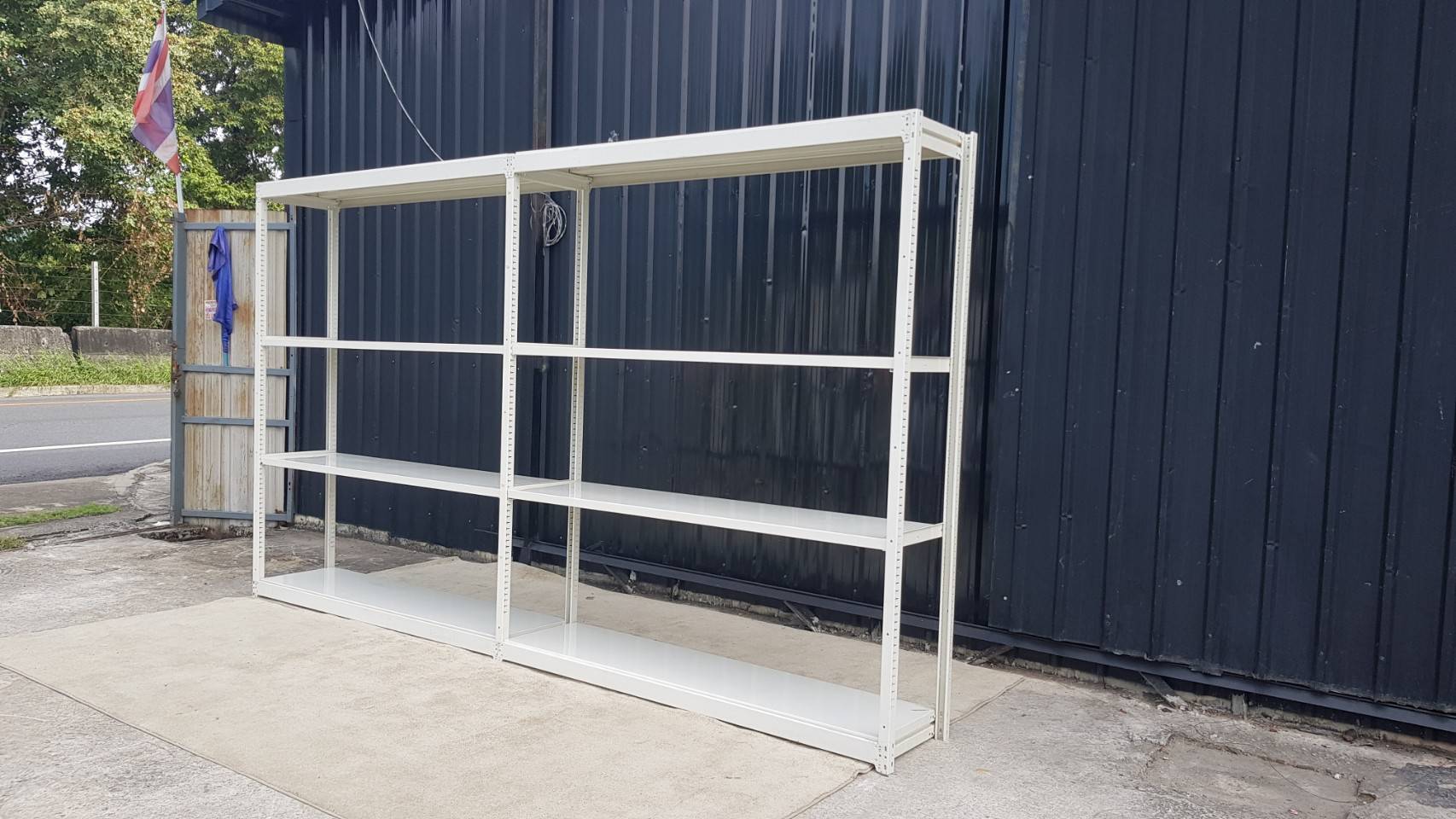 ชั้นวางของ ชั้นวางสินค้าเหล็ก 2 ช่อง 3 ชั้นวาง สีขาว 210 cm (2)