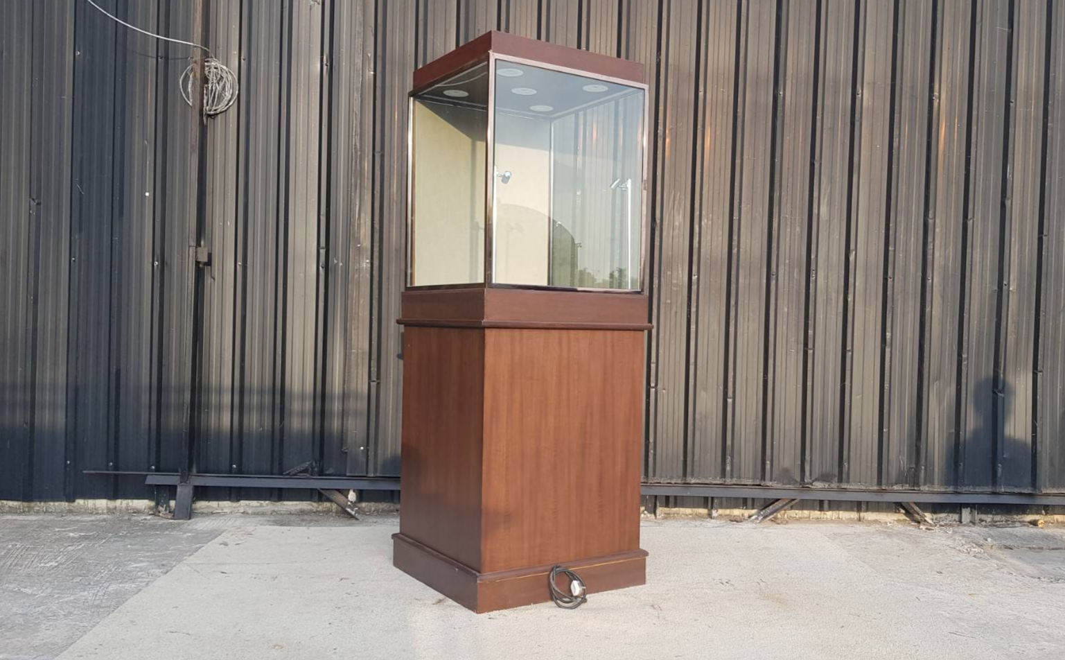 ตู้จิวเวลรี่ ตู้โชว์กระจก ตู้กระจกโชว์สินค้า 1 บานเปิด 1 บานเลื่อน (2)