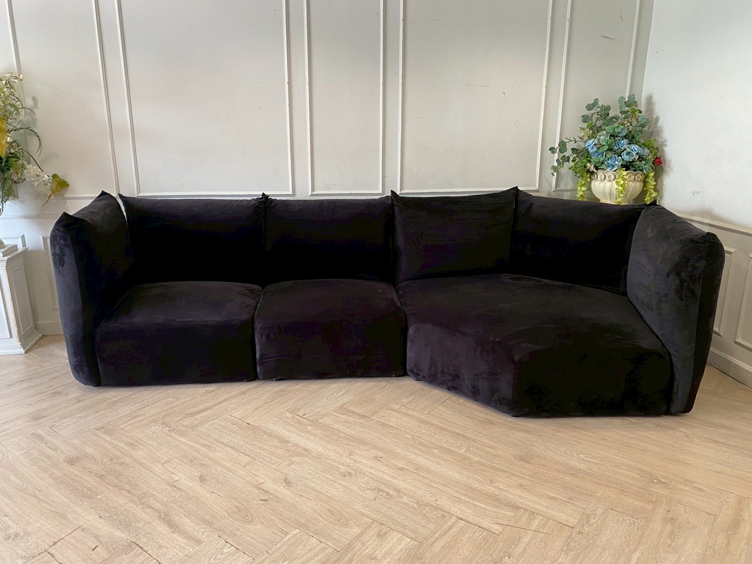 โซฟา 3 ที่นั่ง เบาะผ้า สีเทา สไตล์อิตาลี  ยี่ห้อ Standard (1)