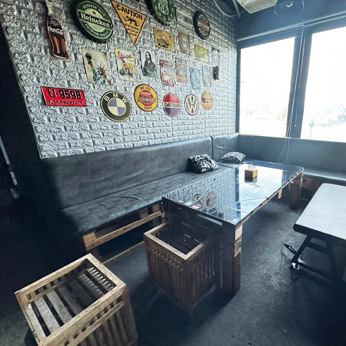 สเตชั่นไม้ร้านอาหาร บาร์ คาเฟ่ สเตชั่นวางเครื่องดื่ม ชั้นวางเครื่องดื่ม โครงไม้ (5)