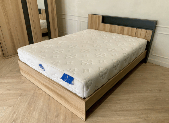 ที่นอนสปริง 5 ฟุต หนา 10 นิ้ว ยี่ห้อ Synda รุ่น Body Moritz (1)