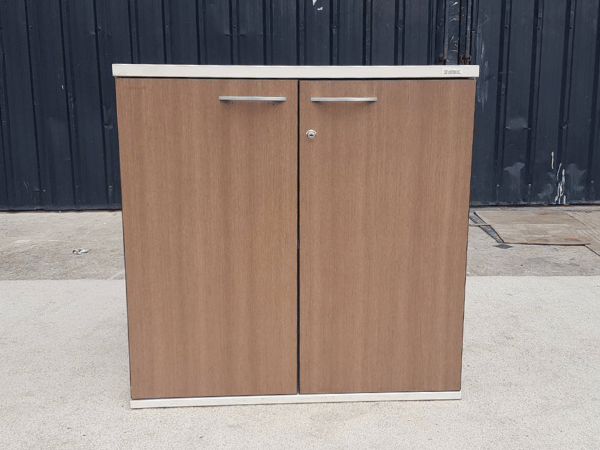 ตู้เอกสารไม้ 2 บานเปิด สีเทา ท็อปหน้าสีน้ำตาล ยี่ห้อ Modernform (6)