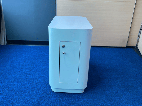 单门文件柜，木质框架，白色