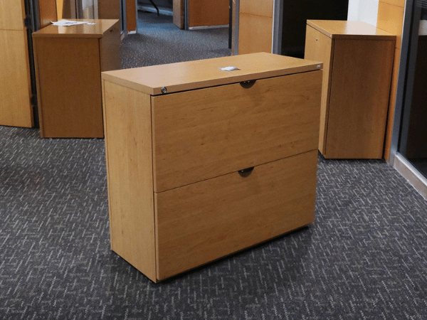 ตู้ไม้เก็บเอกสาร 2 ลิ้นชัก แบบแฟ้มแขวน สีน้ำตาล (ไม่มีกุญแจ) (3)
