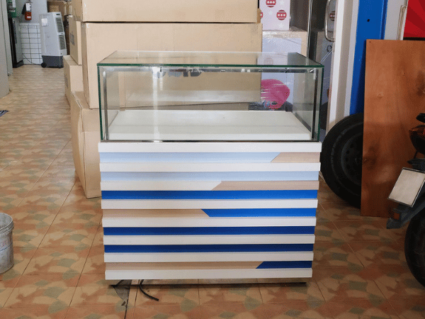 ตู้จิวเวลรี่ ตู้โชว์สินค้ากระจกแบบลิ้นชัก สีขาว-น้ำตาล-น้ำเงิน *ไม่มีกุญแจ (มี 1 ใบ)