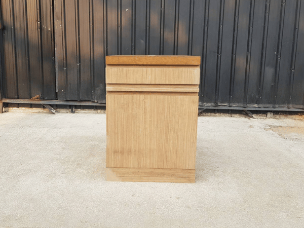 ตู้ไม้ 1 บานเปิด 1 ลิ้นชัก สีน้ำตาล (1)