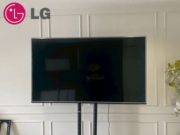 65英寸壁挂电视，LG品牌，型号65UH615T