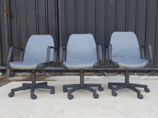 เก้าอี้สำนักงาน เบาะหนัง สีเทา (5)