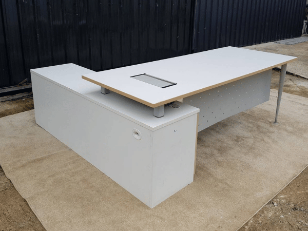 โต๊ะทำงานเข้ามุมL พร้อมตู้เอกสาร สไตล์โมเดิร์น 180-200 cm (2)