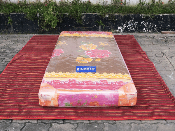 3 foot mattress, Loois brand, brown, floral pattern
