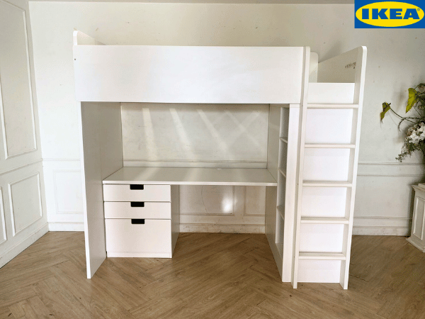 เตียง 3 ฟุต ทรงสูงพร้อมโต๊ะและที่เก็บของ ยี่ห้อ Ikea รุ่น SMÅSTAD สมวสตัด (1)