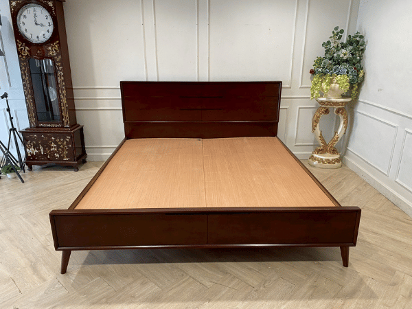 เตียงไม้ 6 ฟุต สไตล์คลาสสิก (1)