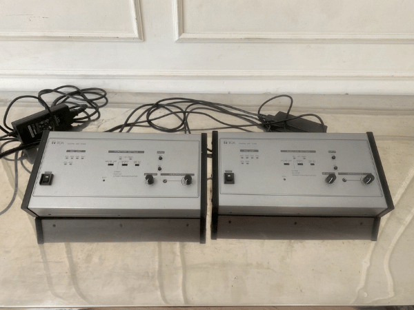 เครื่องควบคุมไมโครโฟนประชุมไร้สาย TOA TS-800 CE Central Unit (2)