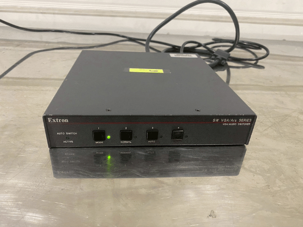 เครื่องสลับภาพคอมพิวเตอร์ EXTRON SW4 VGA Ars/Switcher (1)