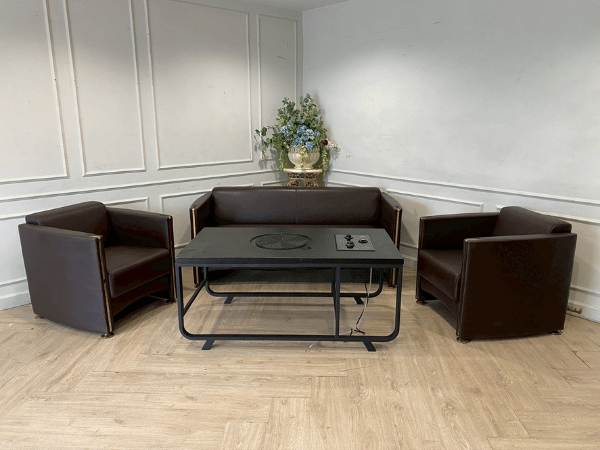 ชุดโซฟา 2+1+1 ที่นั่ง เบาะหนัง สีดำ พร้อมโต๊ะกลาง (1)