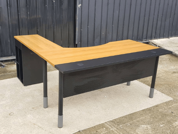 โต๊ะทำงานเข้ามุม L 1 ลิ้นชัก 160 cm (1)