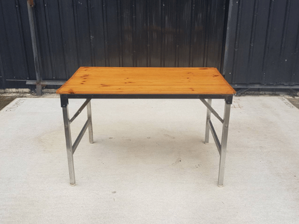 โต๊ะพับอเนกประสงค์ 117 cm (1)